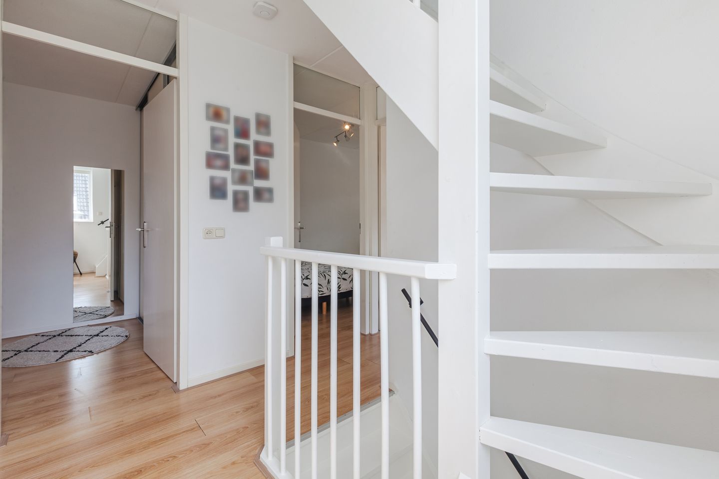 Photo 35 of Sint Annastraat 7