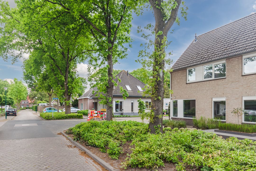 Photo 41 of Sint Annastraat 7