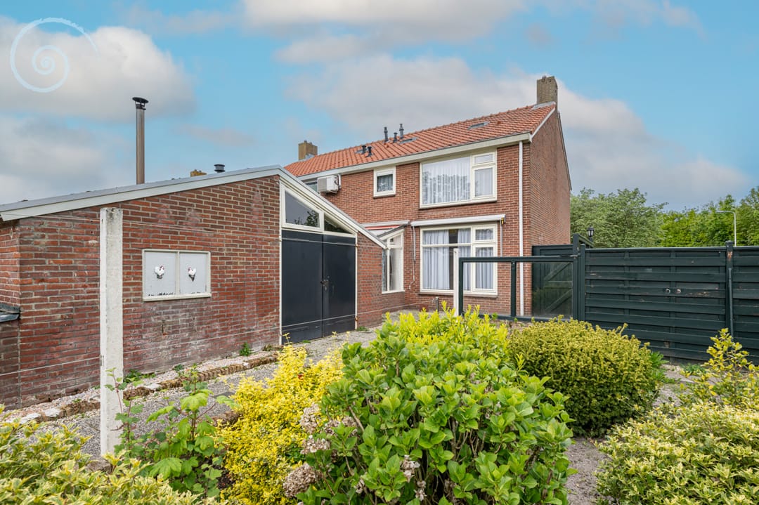 Photo 2 of Prins Hendrikweg 30