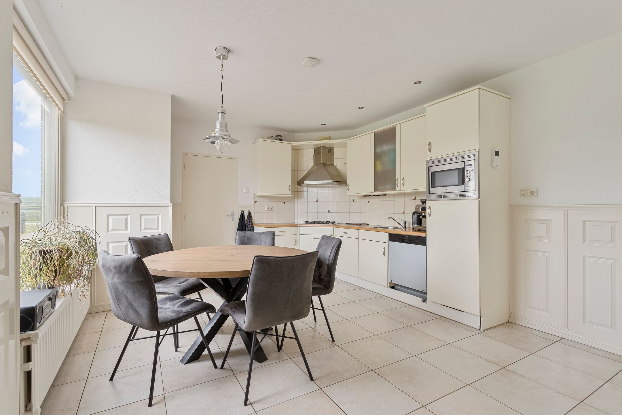 Foto 15 van Bavelseweg 161