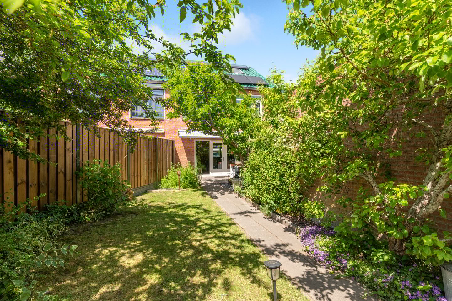 Photo 20 of Else van den Banlaan 1