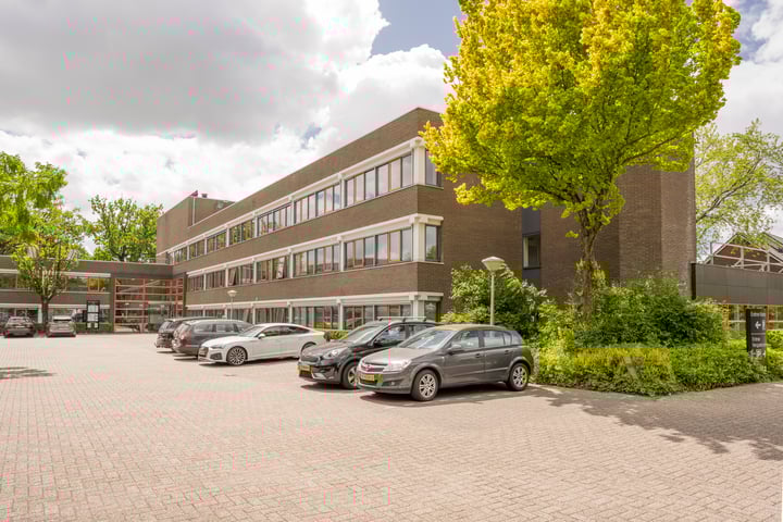Burgemeester de Beaufortweg 16, Leusden
