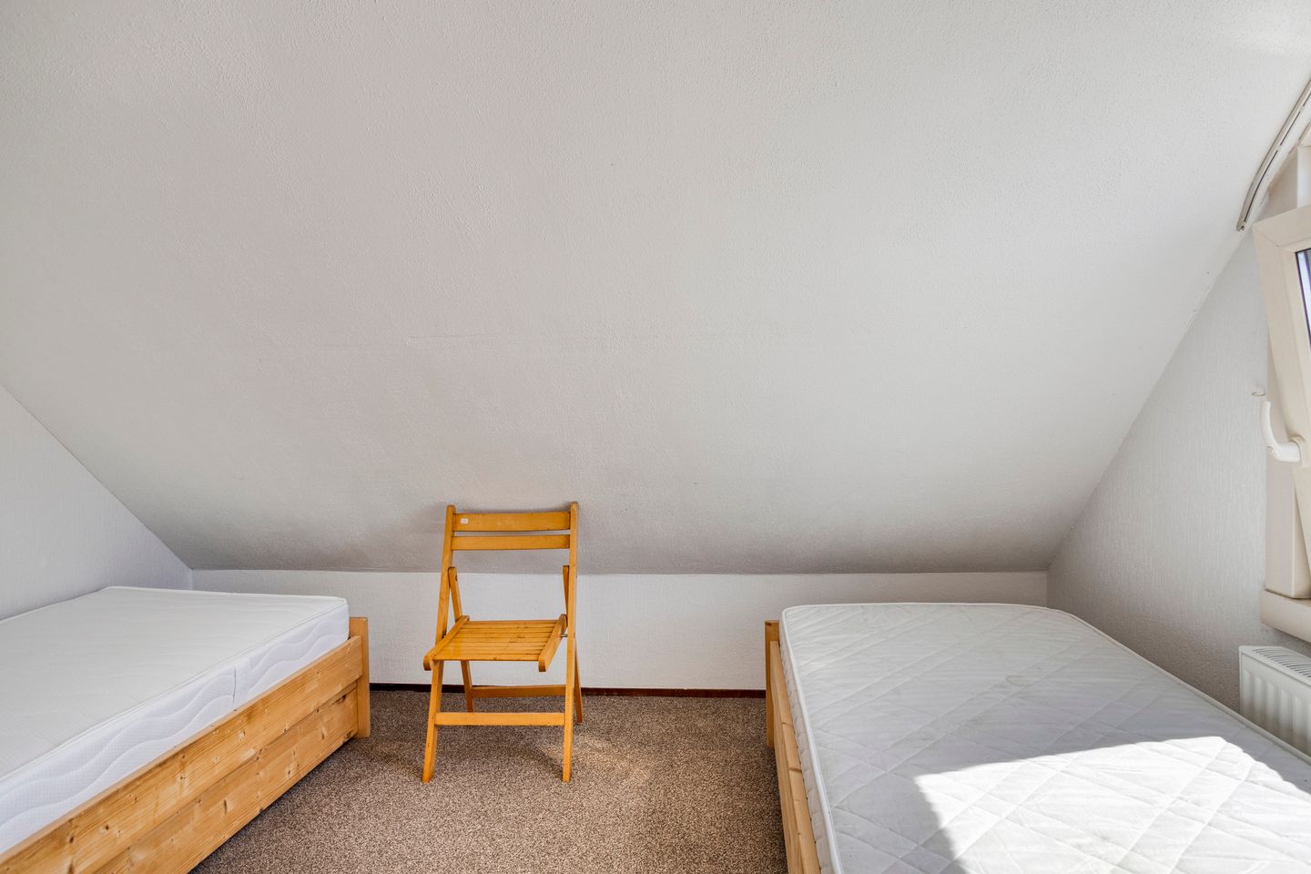 Photo 19 of Duinschooten 12-284