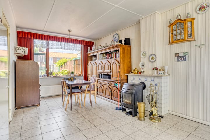 Foto 2 van E.D. van den Broeckestraat 11