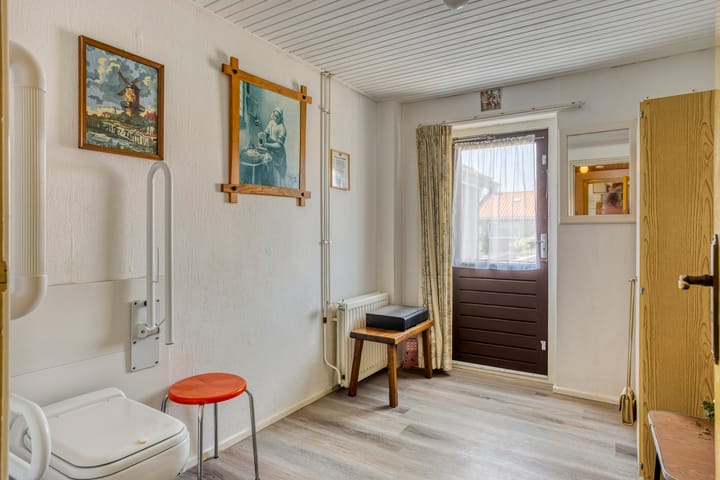 Foto 18 van E.D. van den Broeckestraat 11