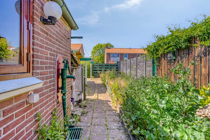 Foto 22 van E.D. van den Broeckestraat 11