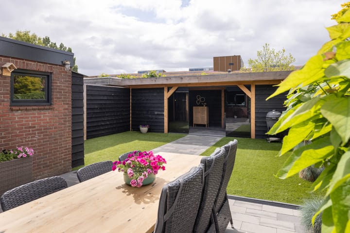 Foto 32 van Sloetsweg 143