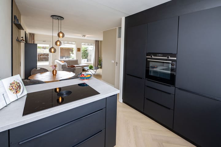 Foto 10 van Woestijnenweg 9