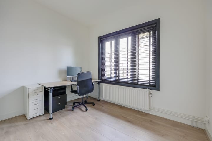 Foto 34 van Makassarstraat 51