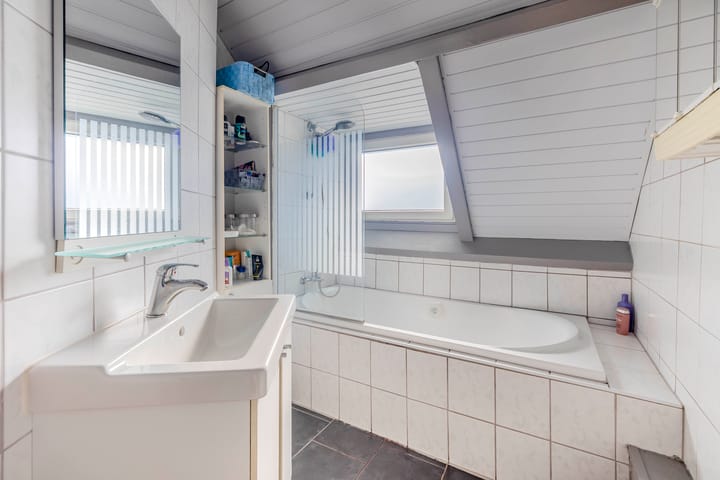 Foto 19 van Rozenlaan 14-B