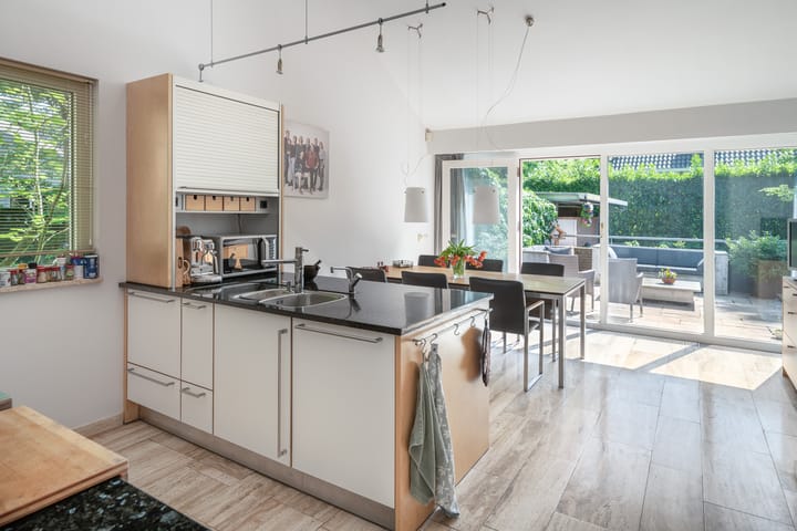 Photo 7 of Adrianaweg 2