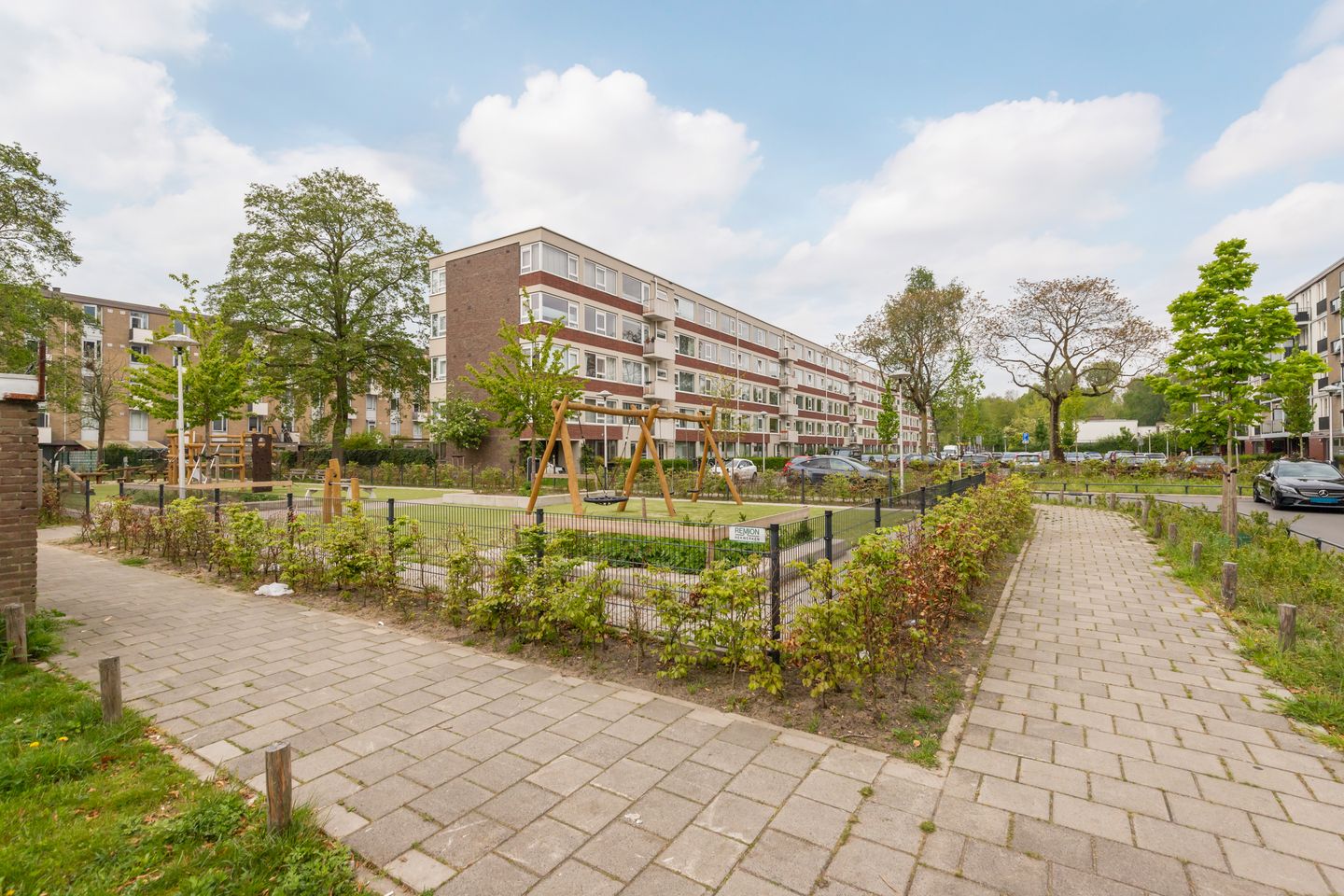 Photo 35 of Adenauerlaan 85