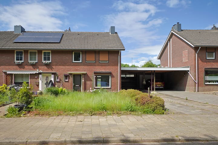 Photo 6 of Bloemenweg 47