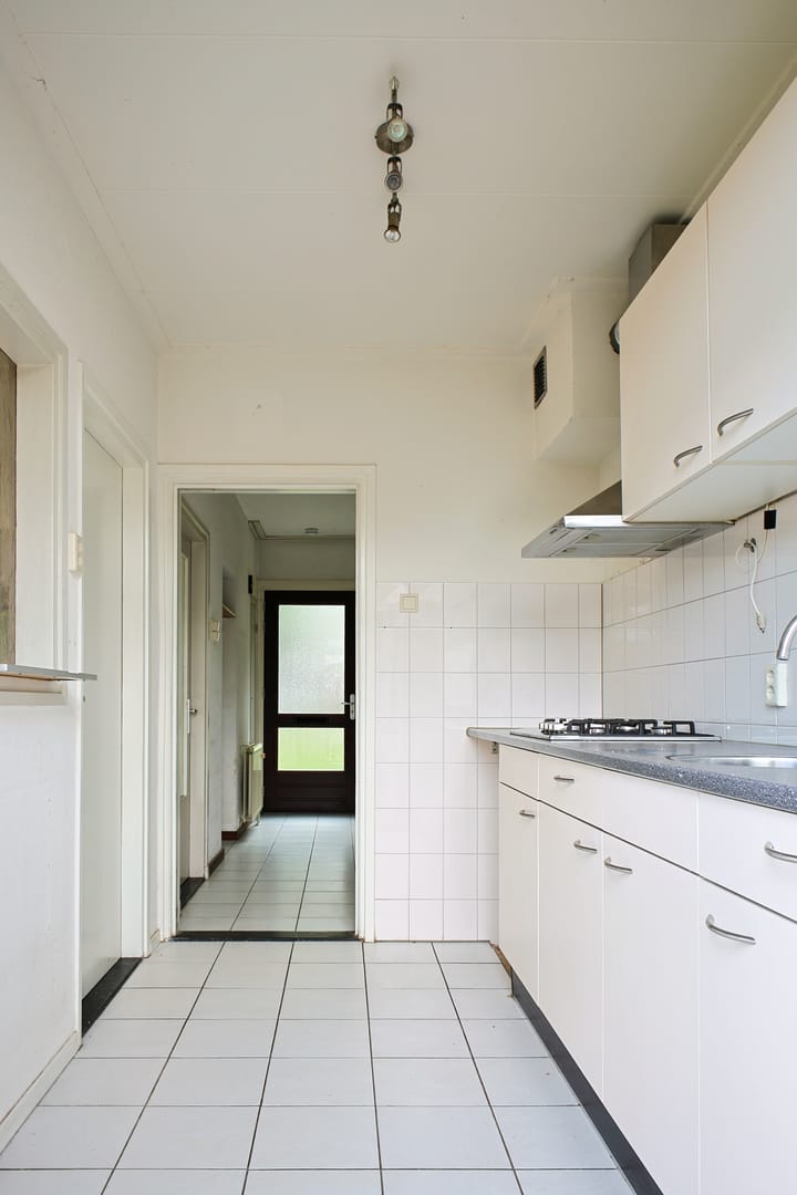 Photo 11 of Bloemenweg 47