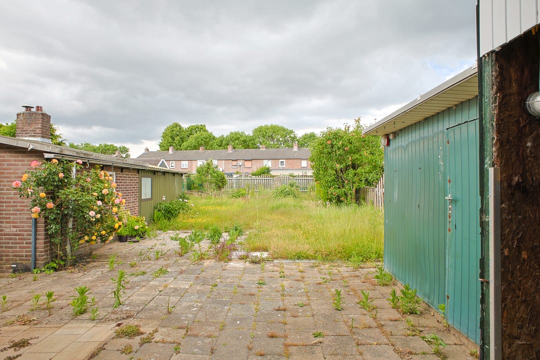 Foto 31 van Bloemenweg 47