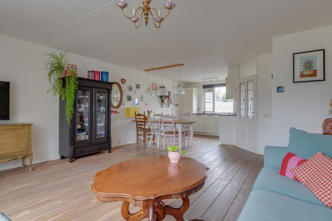 Photo 11 of Haagwinde 64