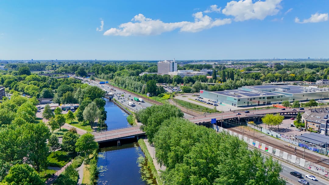 Photo 32 of Delfgaauwstraat 41-B