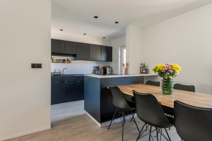 Foto 9 van Brinkstraat 13-A