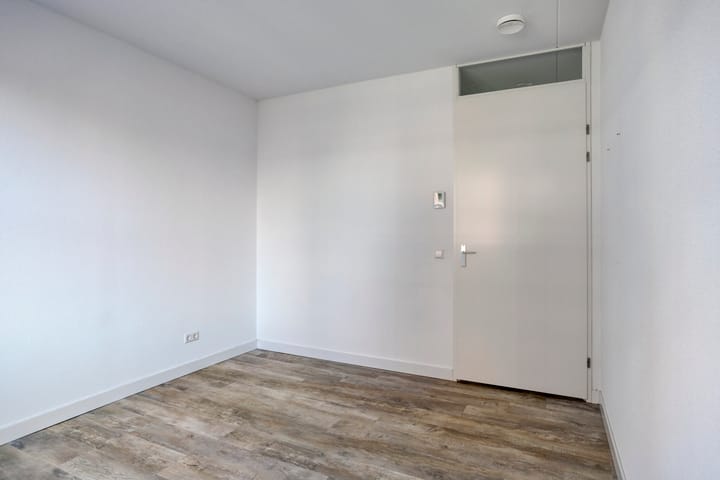 Foto 18 van Industriestraat 214