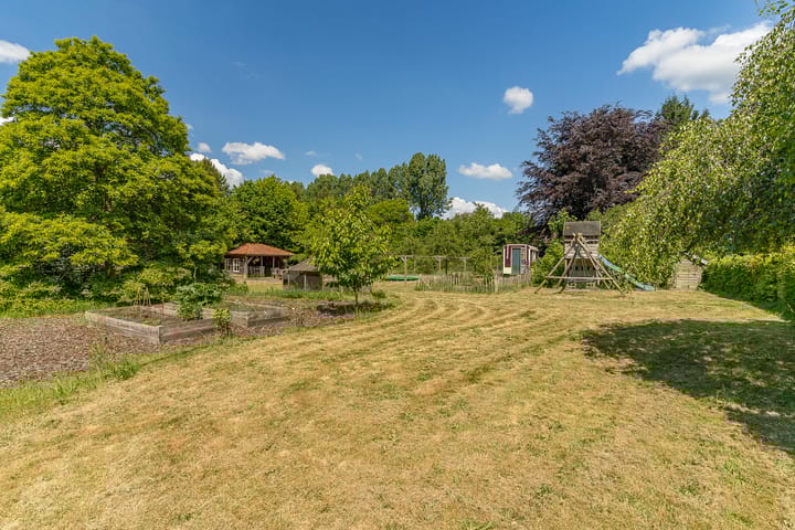 Foto 57 van Harderwijkerweg 372