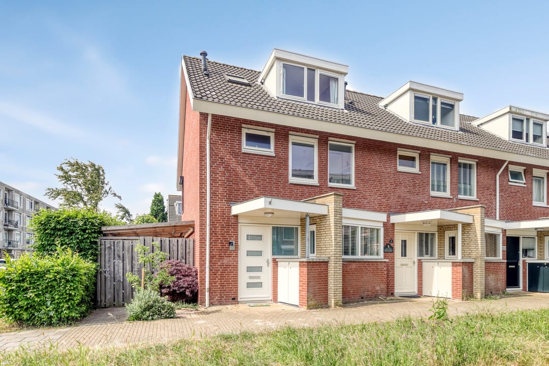 Foto 1 van Jan Steenlaan 4-F