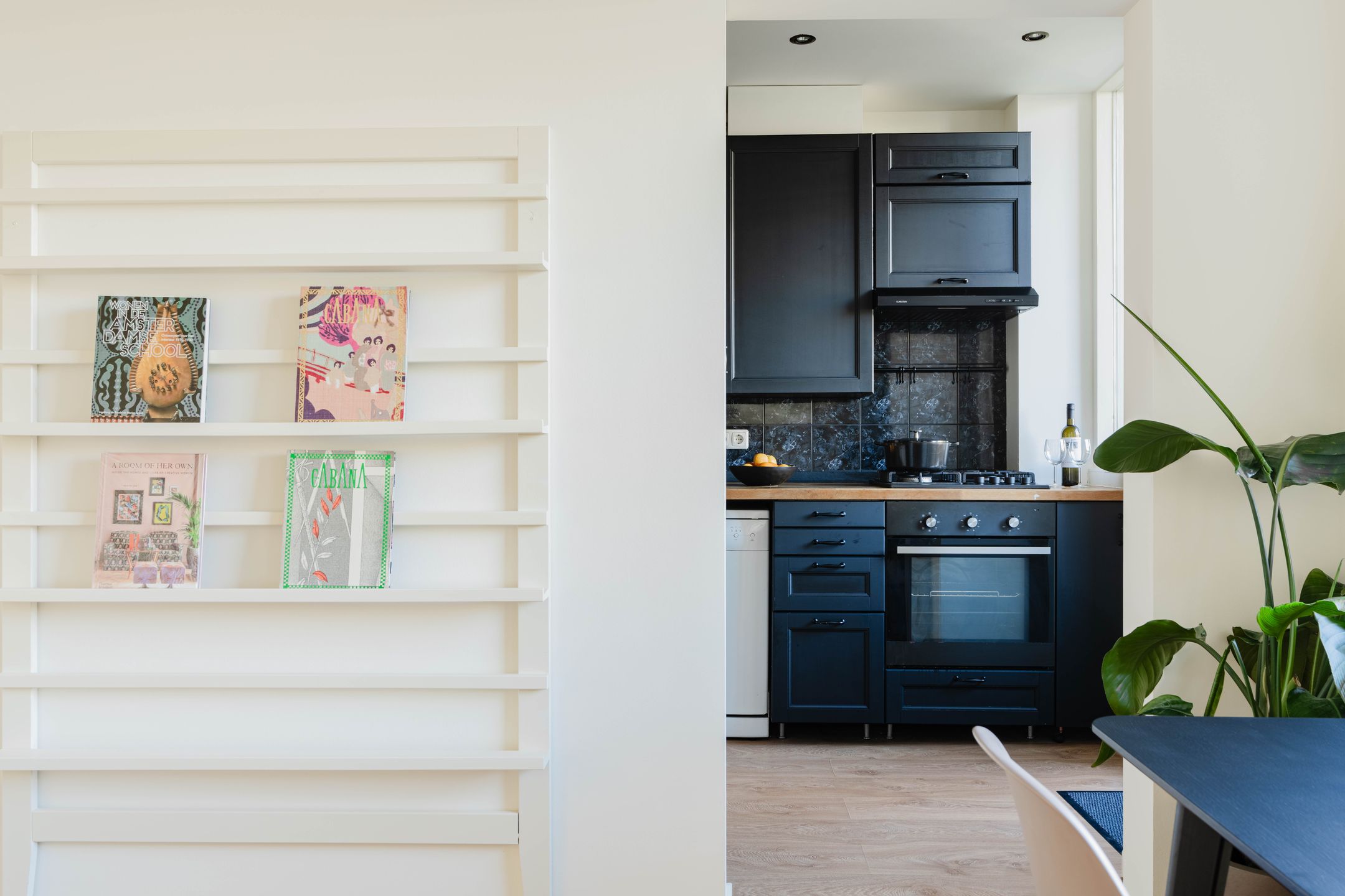 Foto 6 van Bloys van Treslongstraat 56-1