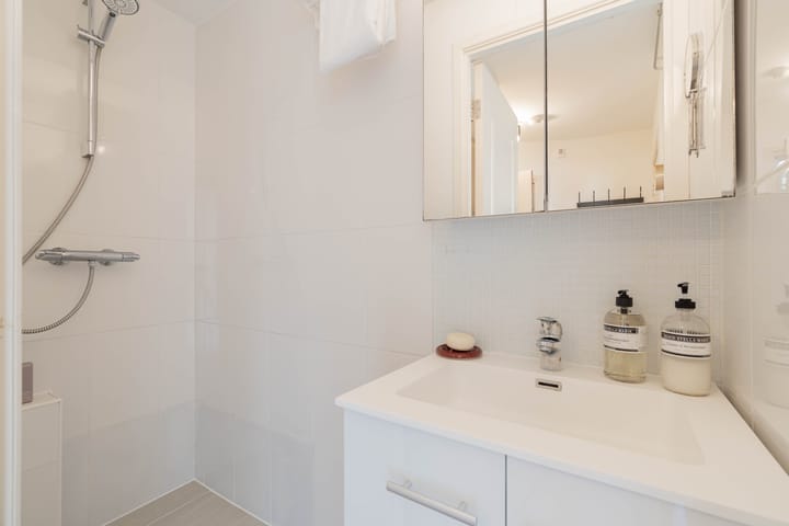 Foto 19 van Bloys van Treslongstraat 56-1