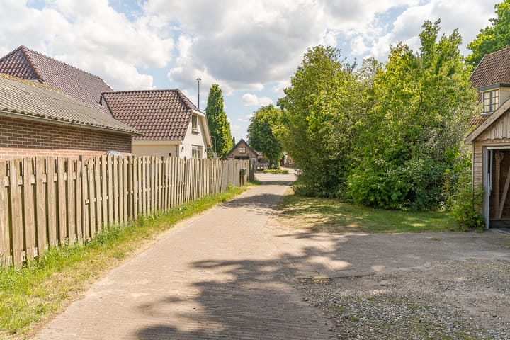 Foto 85 van Harderwijkerweg 372