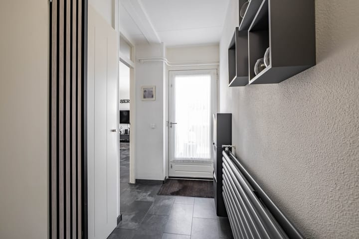 Foto 8 van Van der Vlugtstraat 15