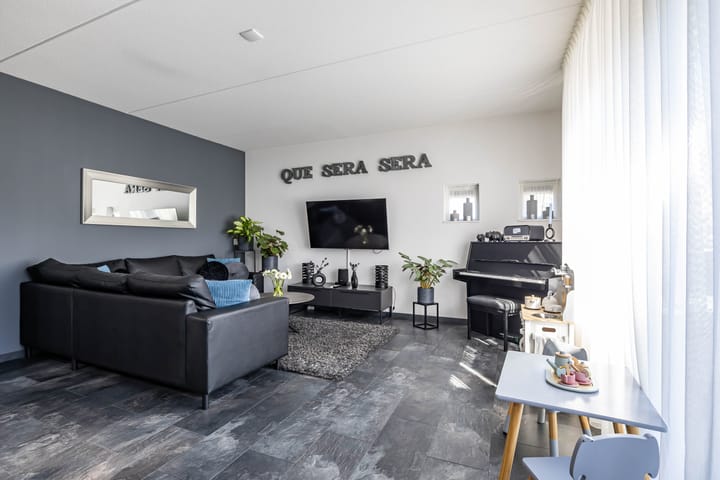 Foto 10 van Van der Vlugtstraat 15