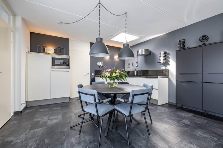 Foto 16 van Van der Vlugtstraat 15