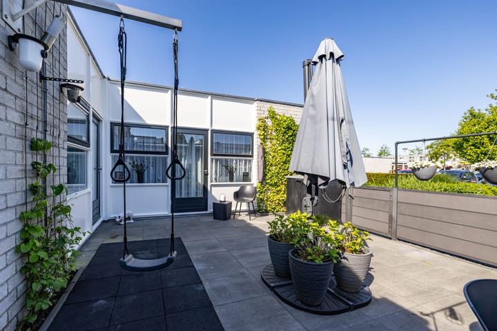 Foto 33 van Van der Vlugtstraat 15