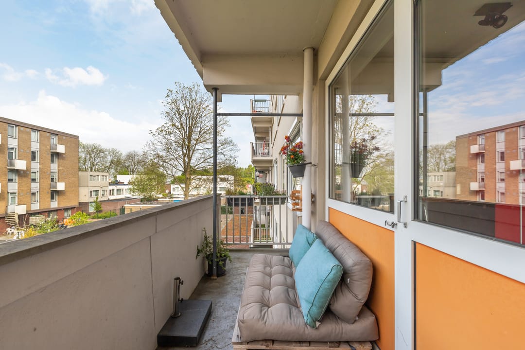 Photo 2 of Adenauerlaan 85