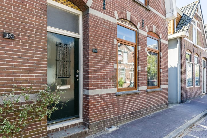 Foto 11 van Ooievaarstraat 25