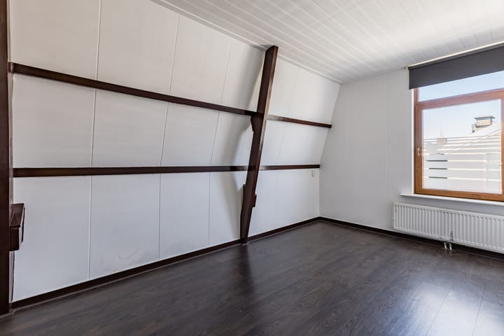 Foto 4 van Ooievaarstraat 25