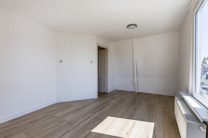 Foto 28 van Ooievaarstraat 25