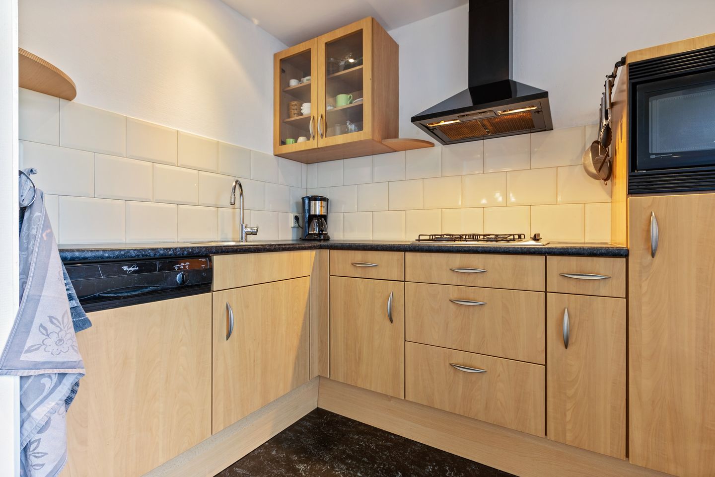 Foto 5 van Annastraat 24-A