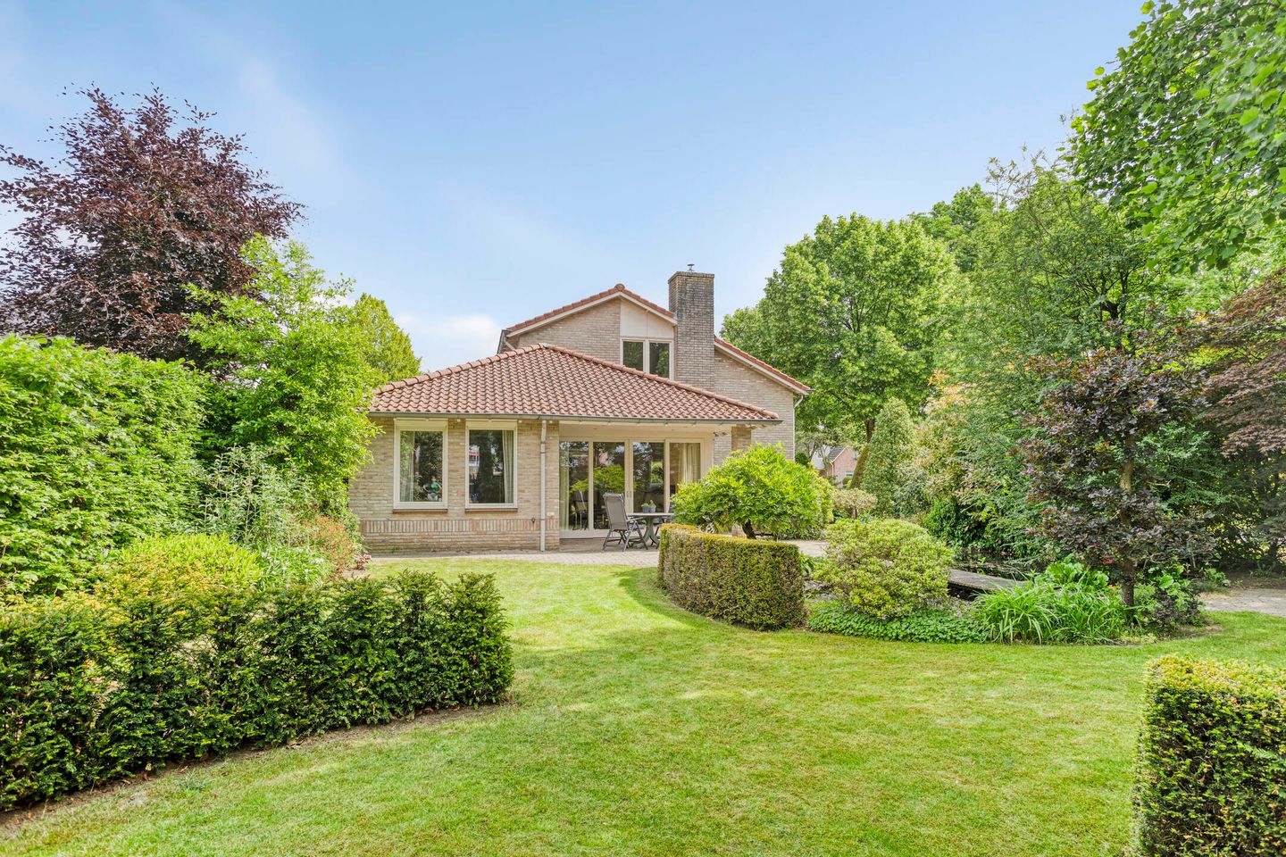 Gentiaan 1 main image