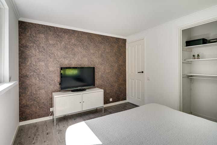 Photo 32 of Schievestraat 1