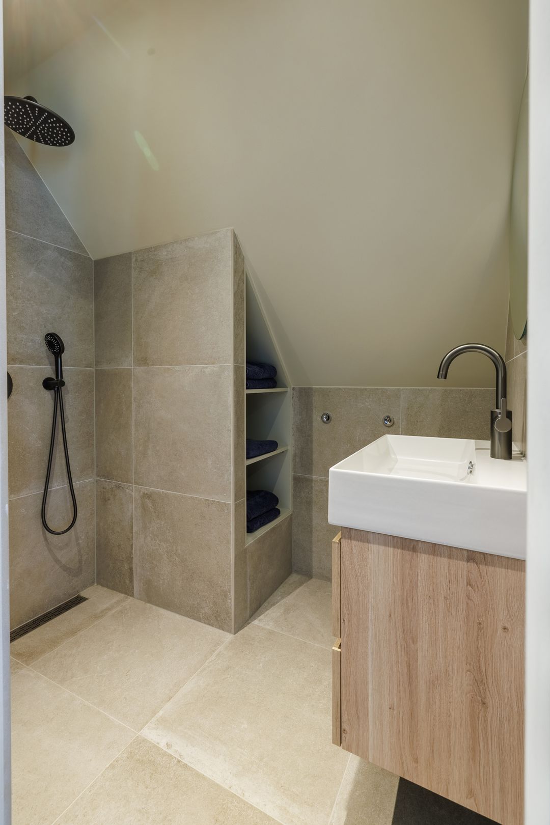 Foto 41 van Gebroeders van Steenbergenplantsoen 10