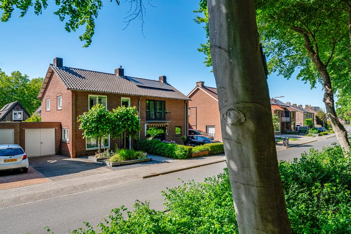 Photo 45 of Schievestraat 1