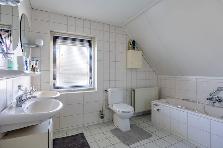 Photo 5 of Alberdaweg 29