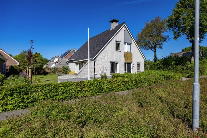 Photo 70 of Alberdaweg 29