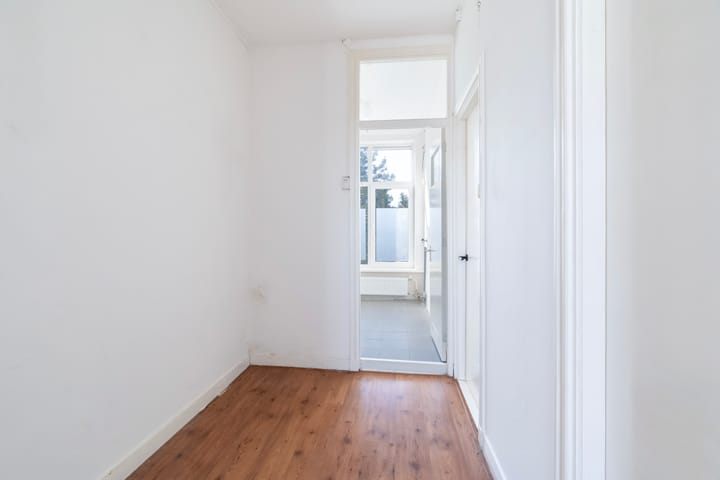 Photo 14 of Cartesiusstraat 302