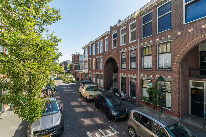 Photo 24 of Cartesiusstraat 302