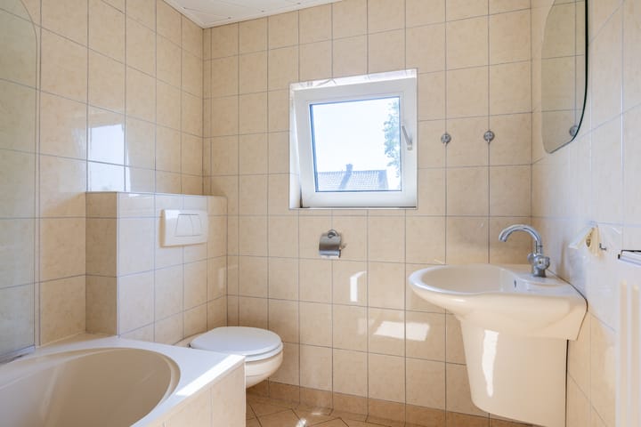 Foto 3 van Burgemeester Wallerstraat 21