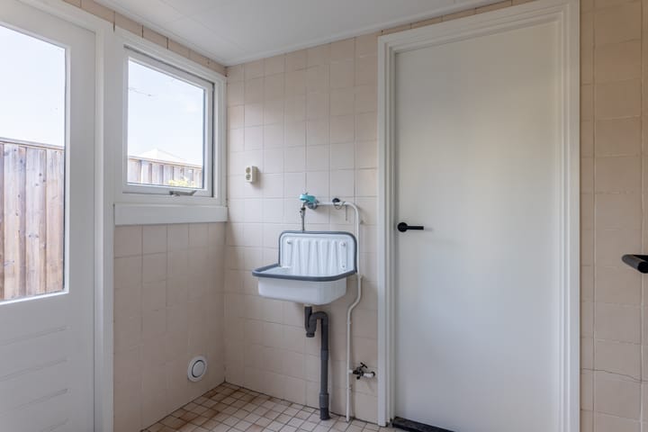 Foto 12 van Burgemeester Wallerstraat 21