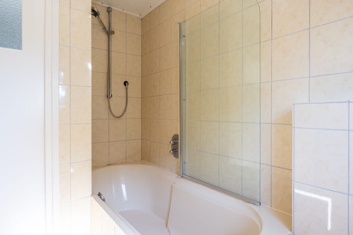 Foto 20 van Burgemeester Wallerstraat 21