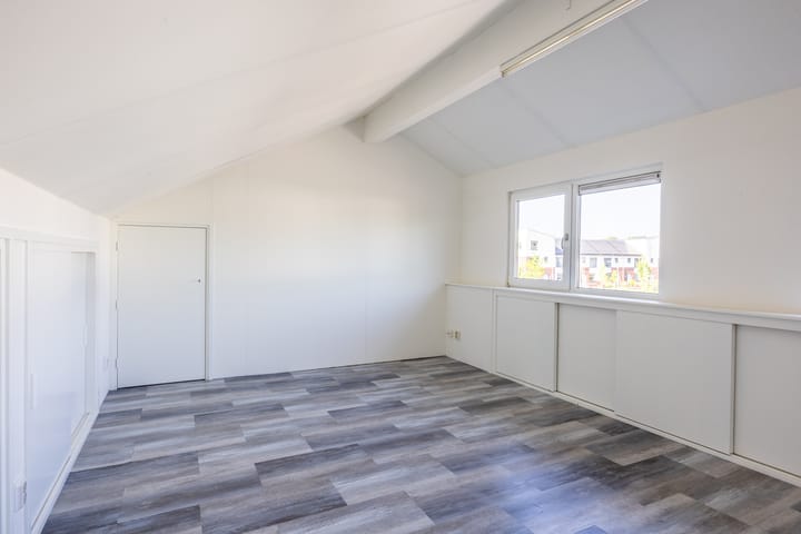 Foto 22 van Burgemeester Wallerstraat 21