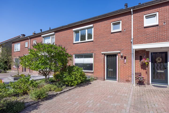 Foto 28 van Burgemeester Wallerstraat 21